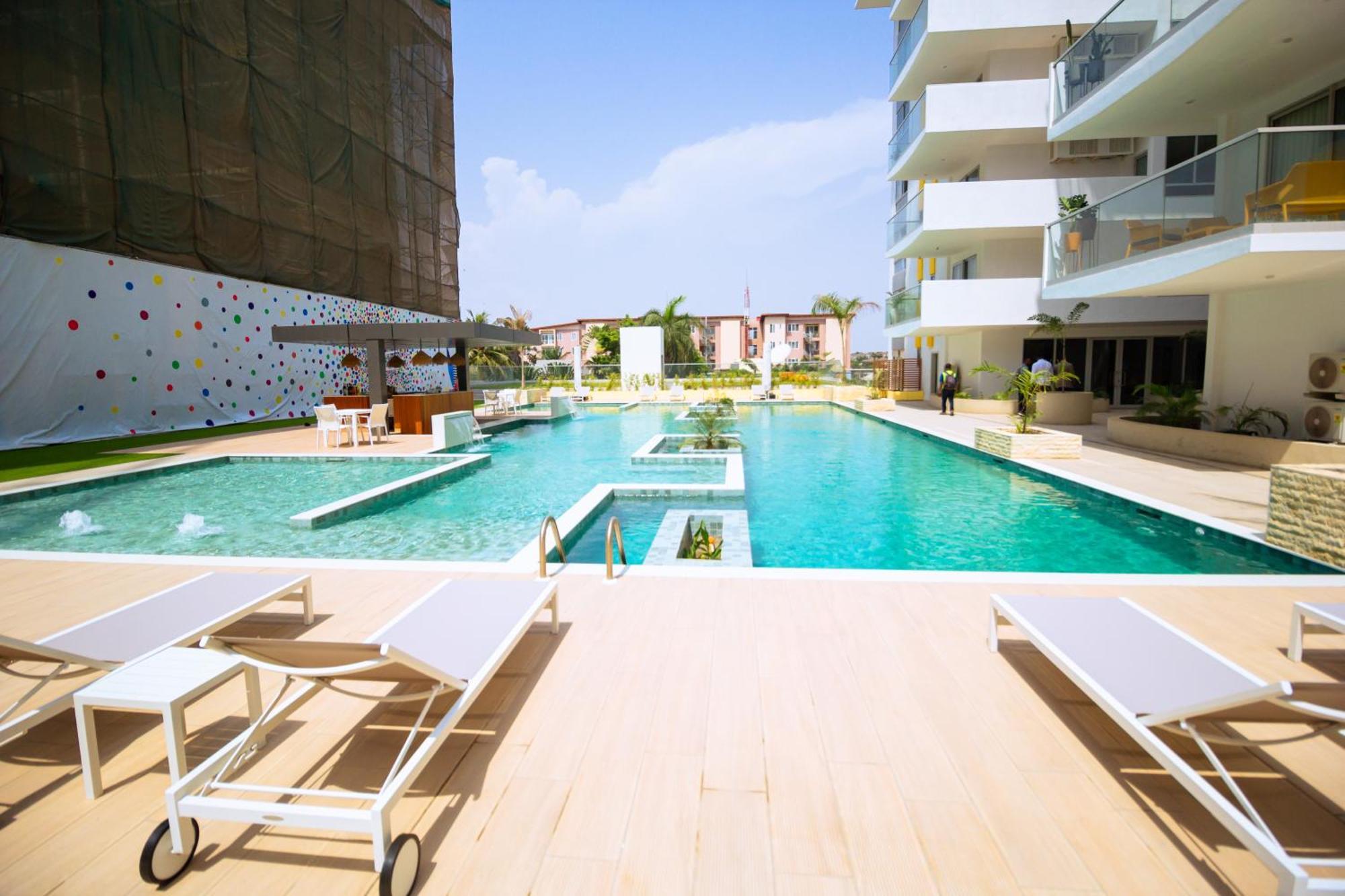 The Pavilion 1Bdr Luxury Apt أكرا المظهر الخارجي الصورة